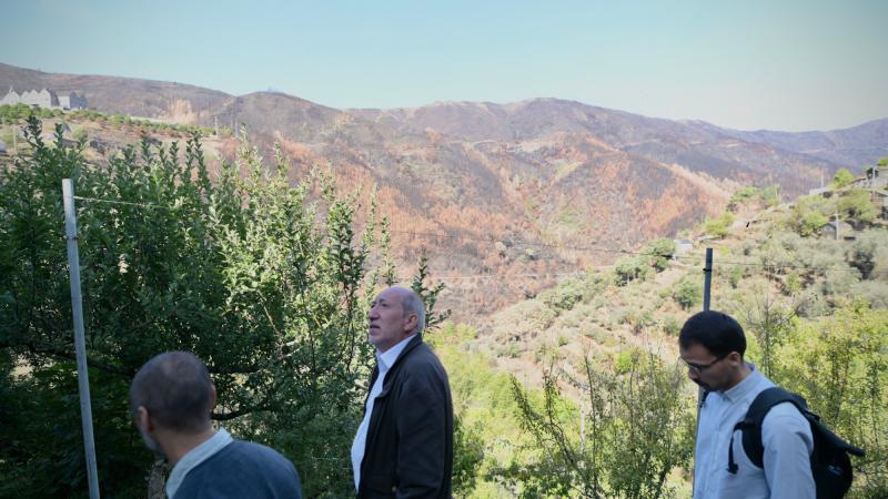 Visita e contacto com a população de Piódão