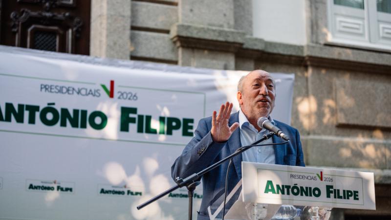 Sessão Pública no Porto