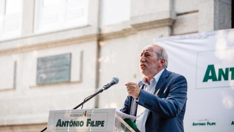 Sessão Pública no Porto